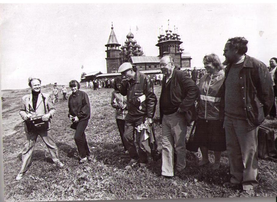 Евгений Евтушенко на острове Кижи (1986)